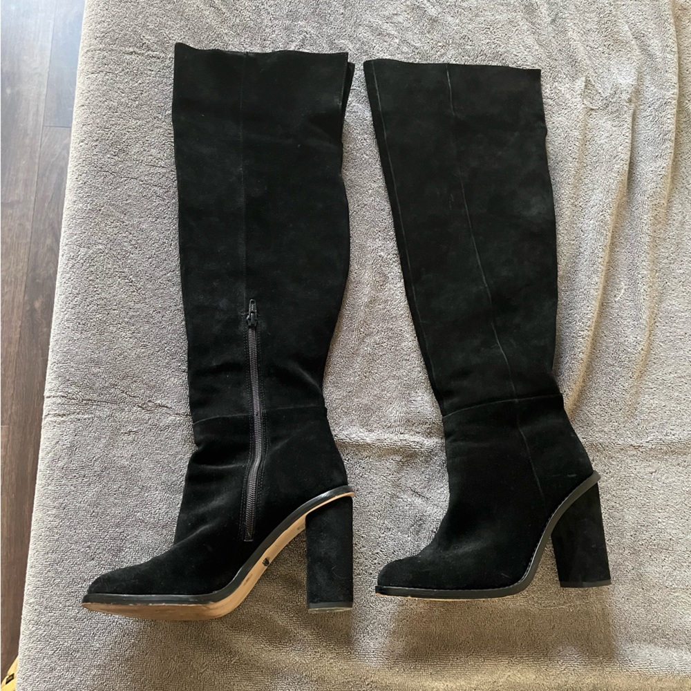 COPY - Gianni Bini Barrine suede boots